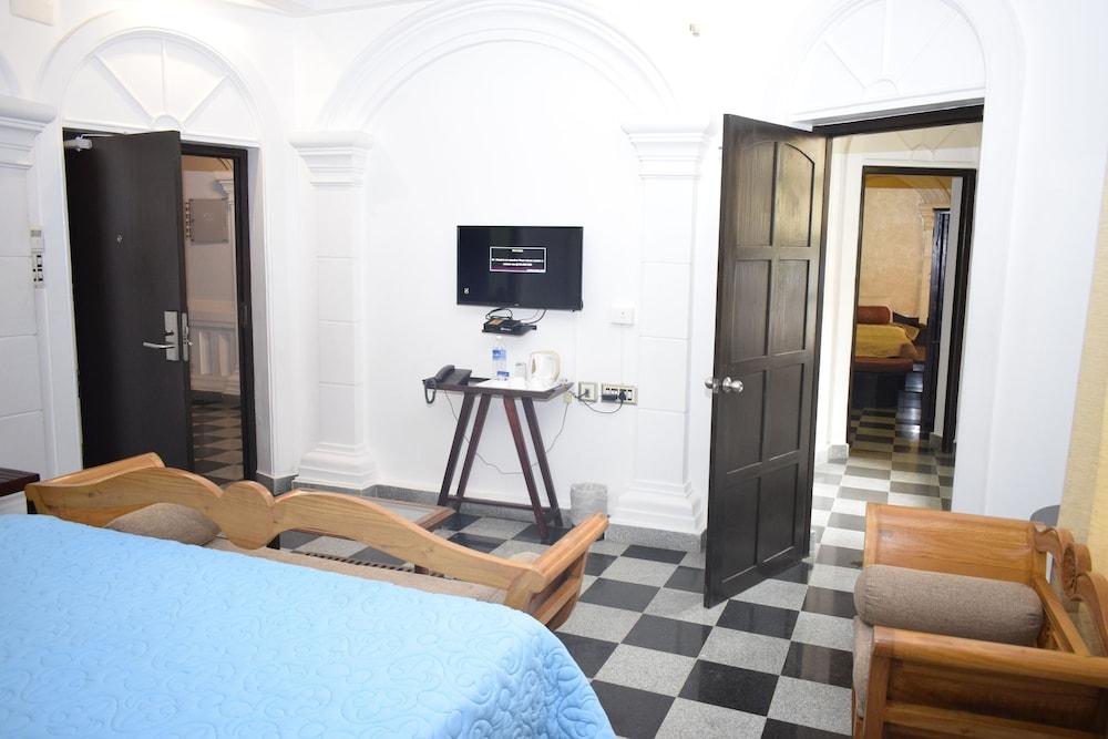 Le Chateau Puducherry Zewnętrze zdjęcie